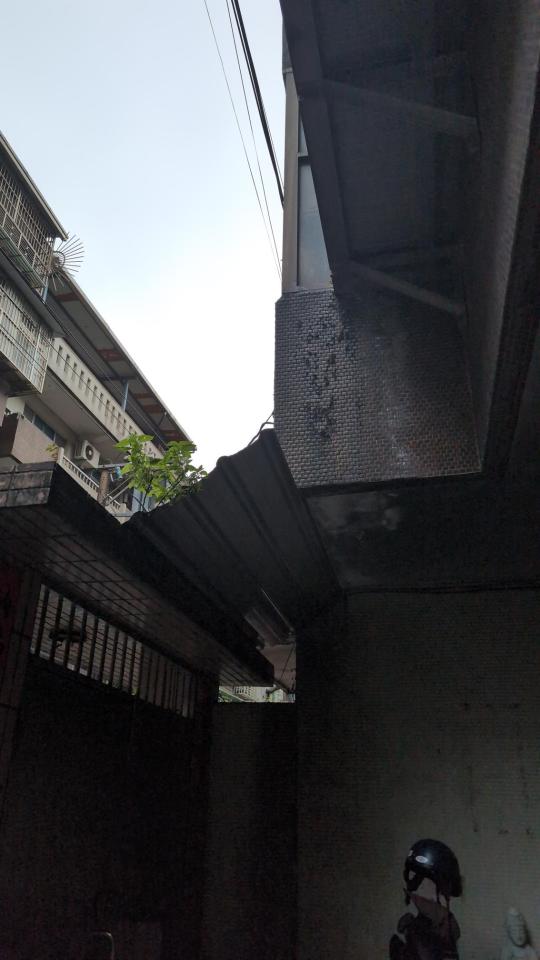 遮雨棚安裝案件圖片