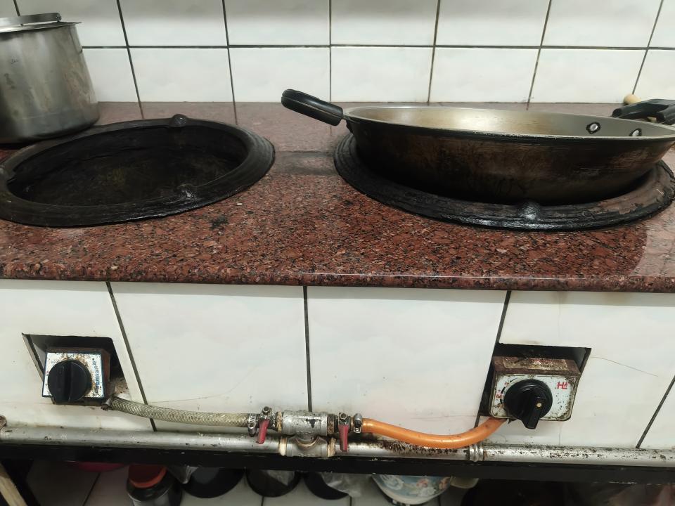 瓦斯爐安裝維修案件圖片