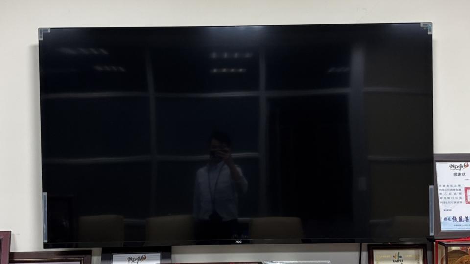 電視壁掛架安裝案件圖片