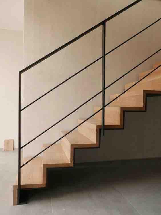 樓梯扶手案件圖片