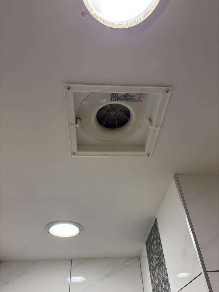 浴室抽風機安裝案件圖片