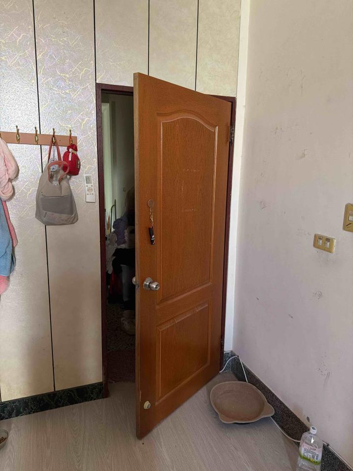 門片安裝案件圖片