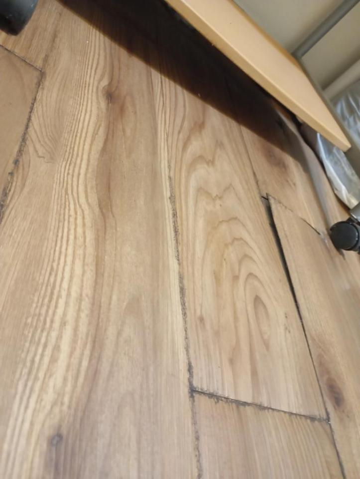 地板維修案件圖片