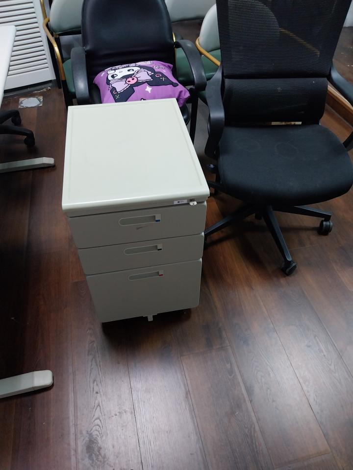 辦公家具回收案件圖片