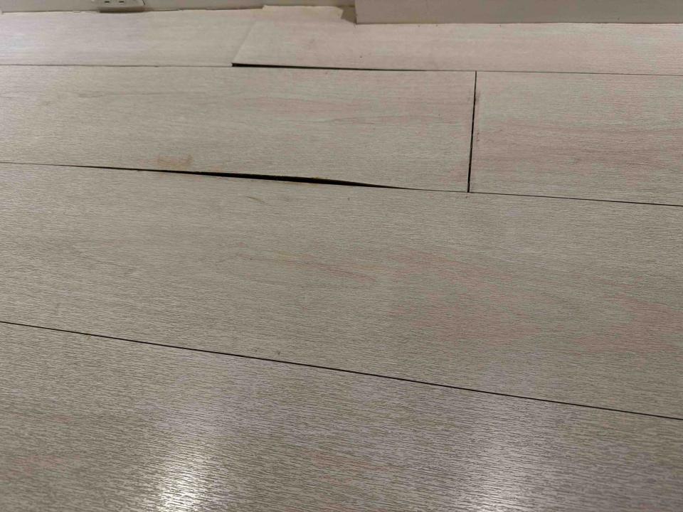 地板維修案件圖片