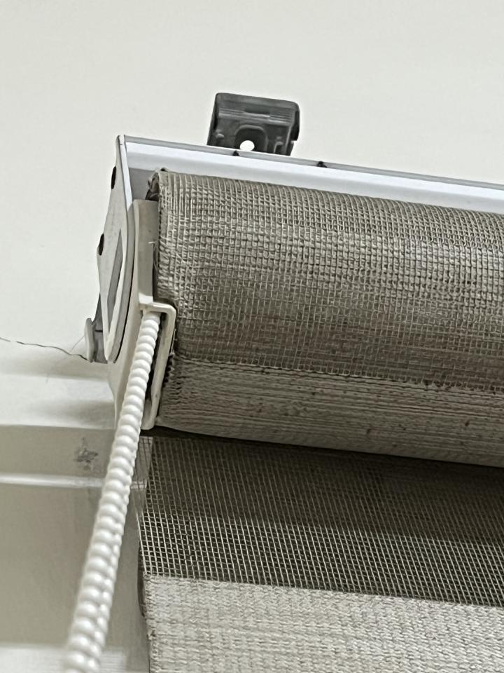 窗簾安裝維修案件圖片