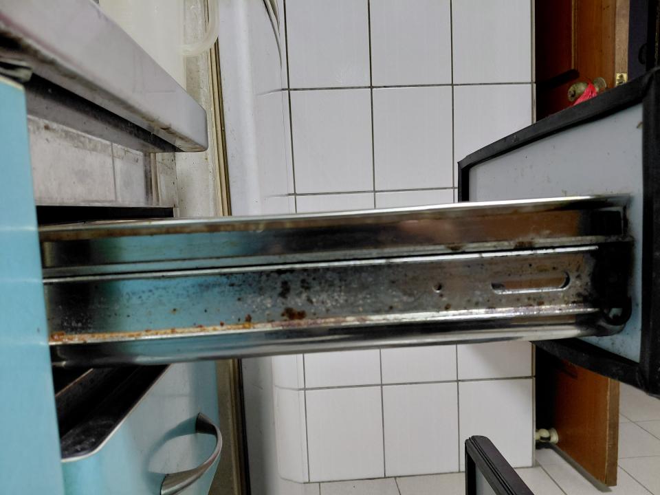 門片維修案件圖片