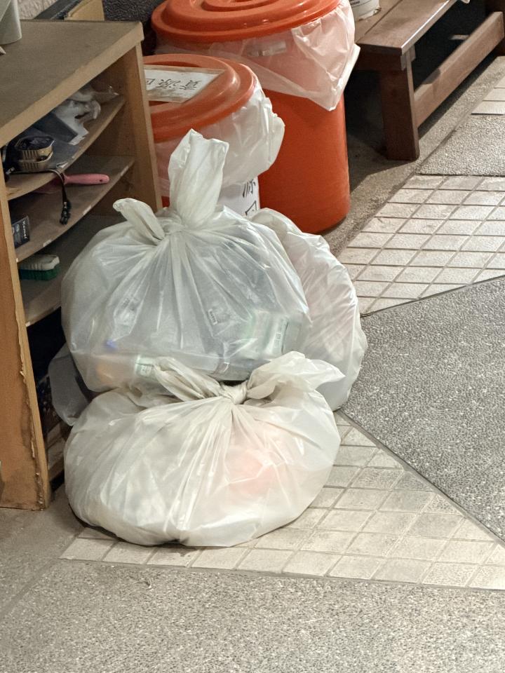 代收垃圾案件圖片