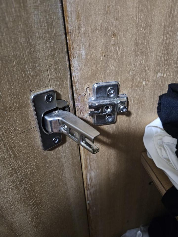 門片維修案件圖片