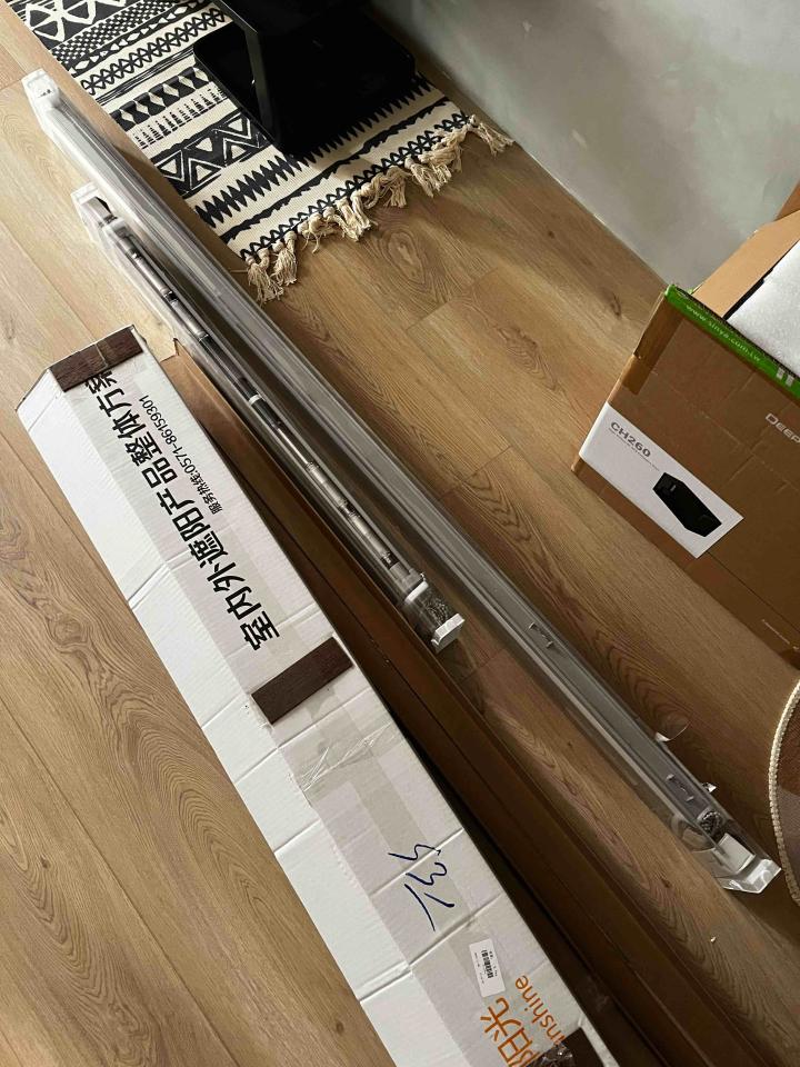 窗簾安裝維修案件圖片