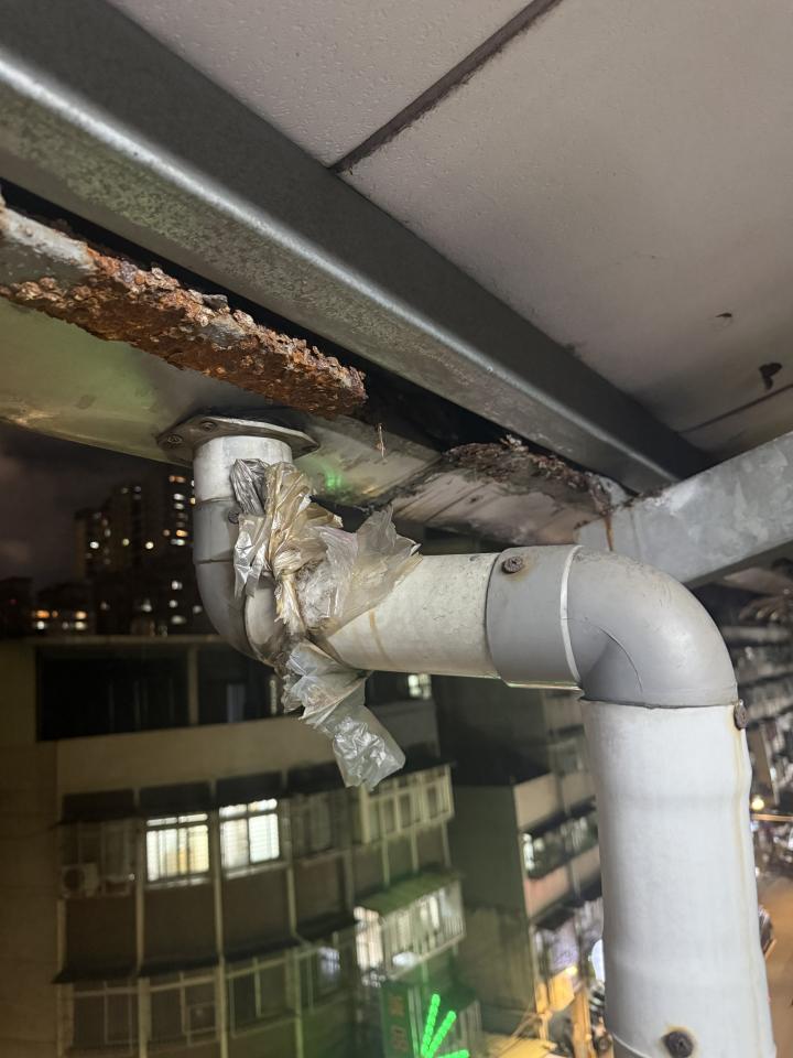 屋簷排水槽施工案件圖片