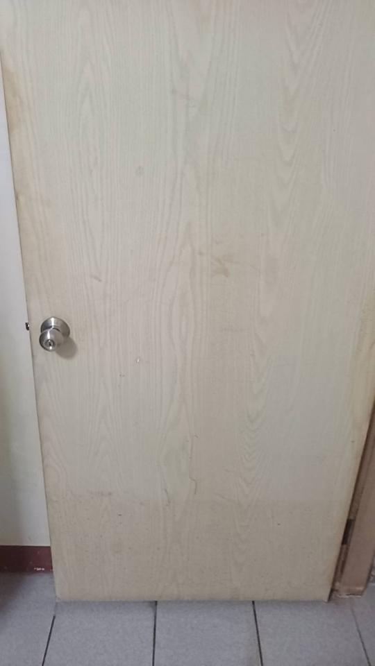 門片安裝案件圖片