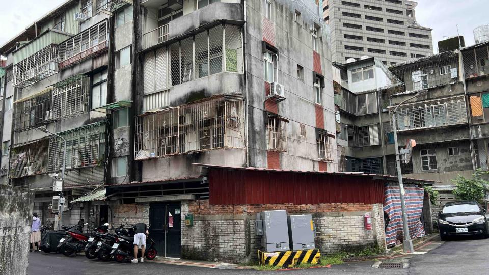 遮雨棚安裝案件圖片