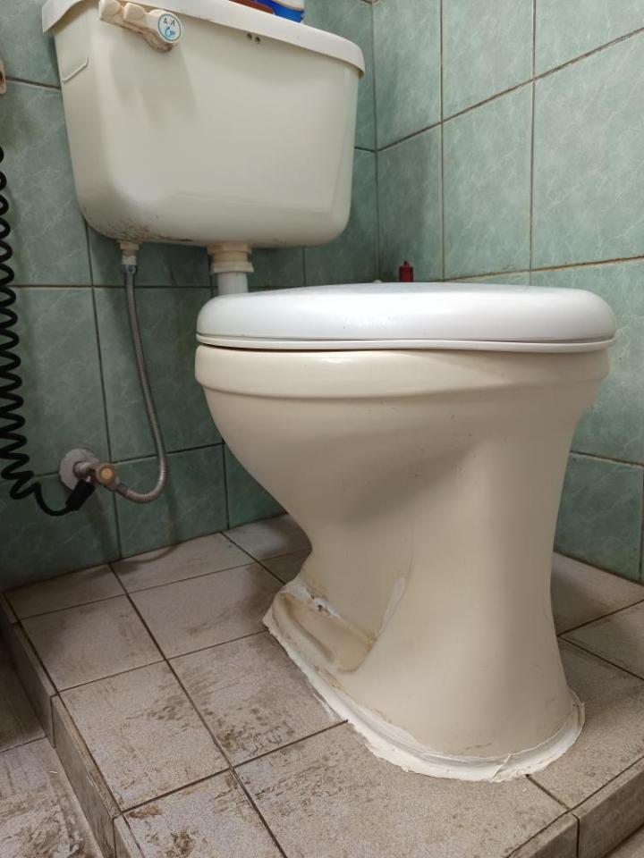 馬桶裝修案件圖片