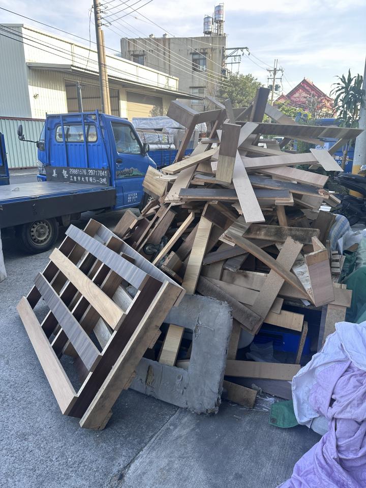 代收垃圾案件圖片