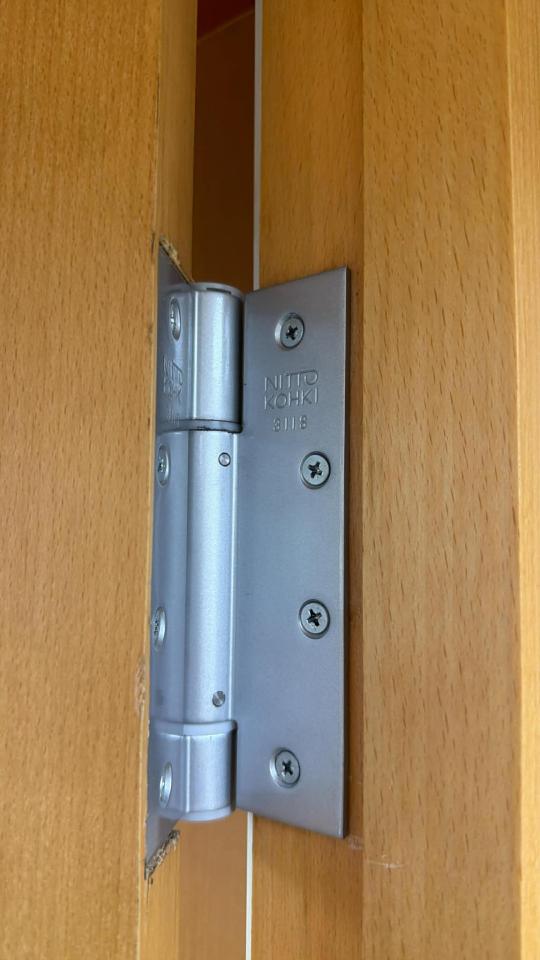 門片維修案件圖片