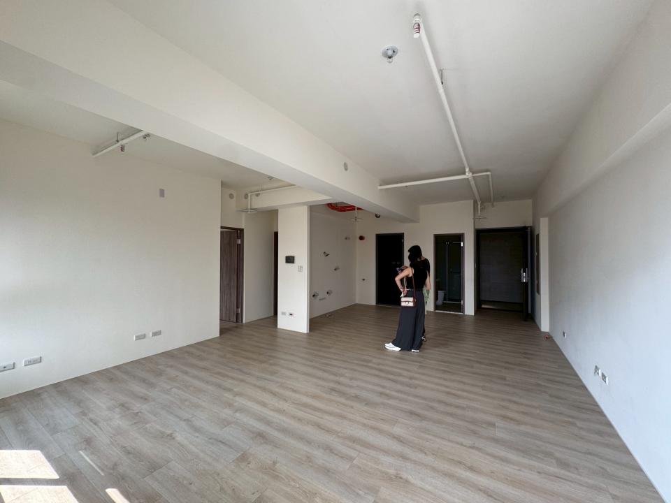 吊隱式除濕機安裝案件圖片