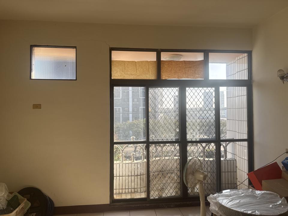 窗簾安裝維修案件圖片