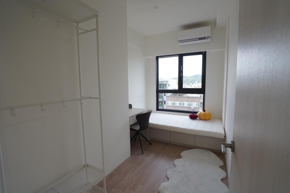 窗簾安裝維修案件圖片