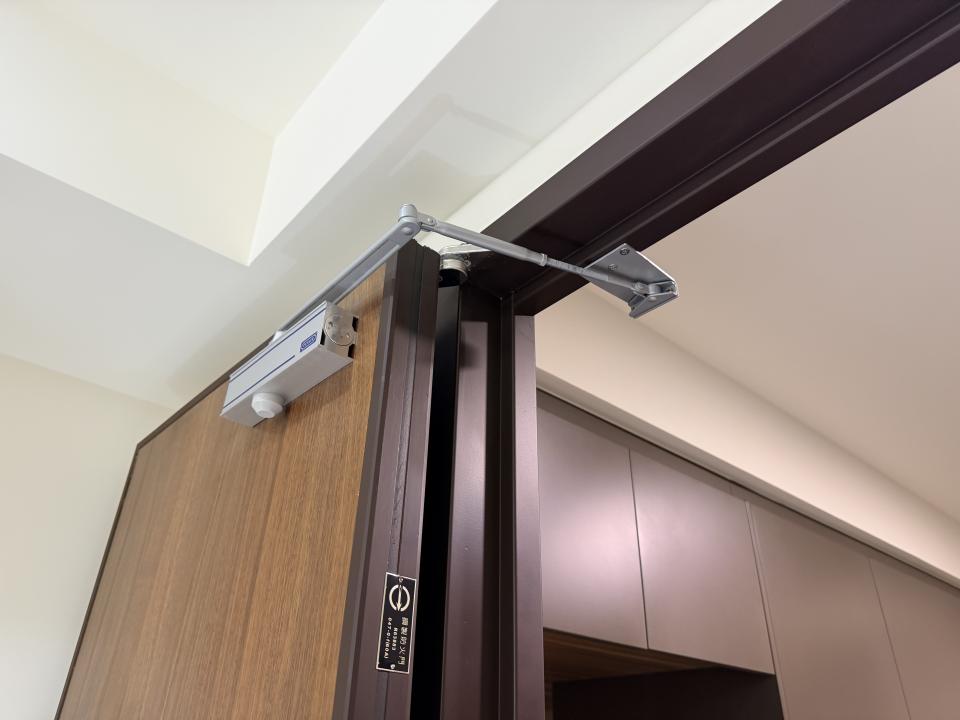 門片維修案件圖片