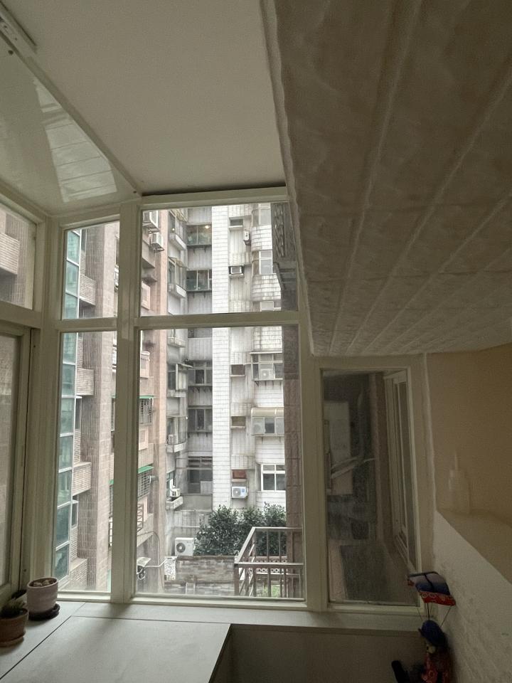 玻璃清潔案件圖片