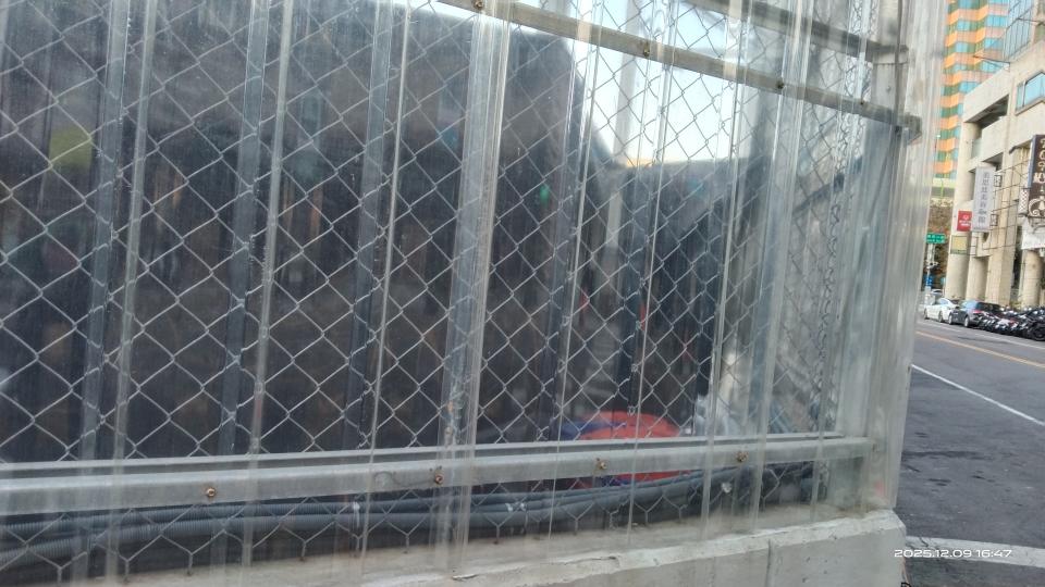 採光罩案件圖片