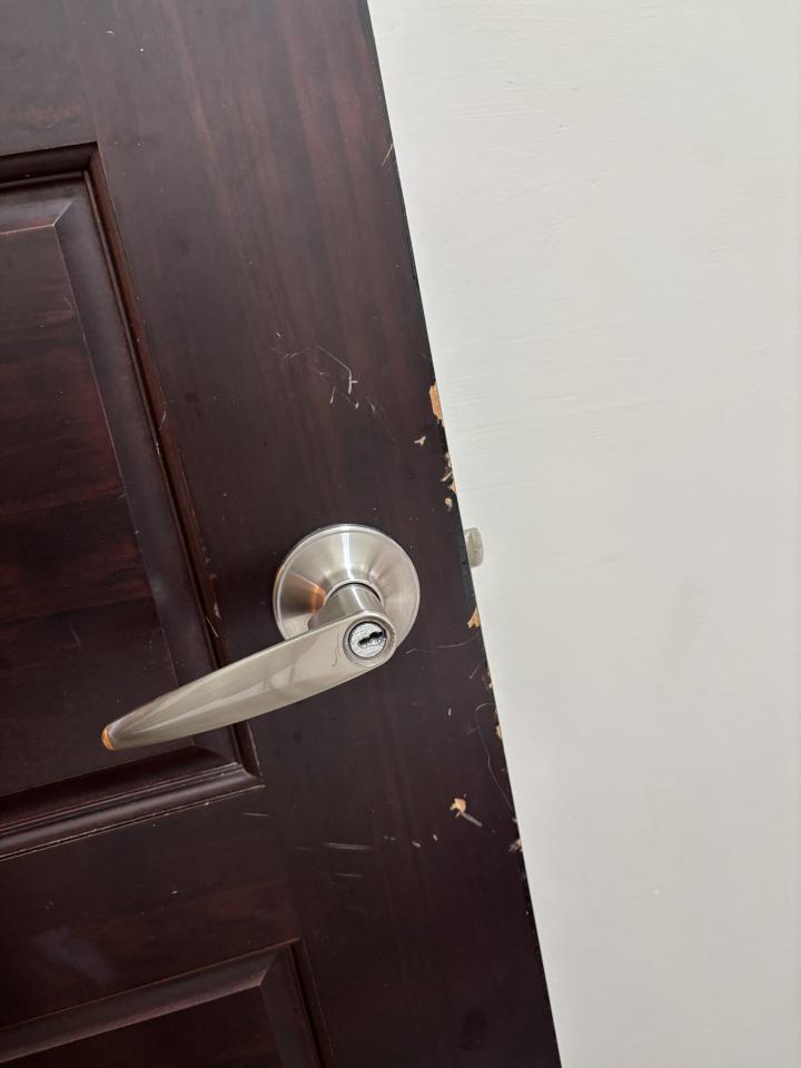 門片維修案件圖片