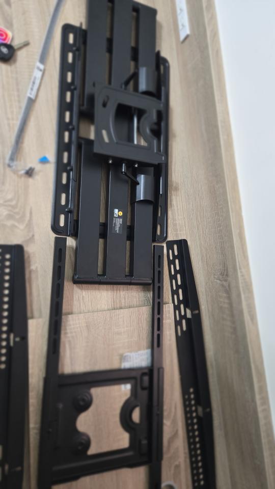 電視壁掛架安裝案件圖片