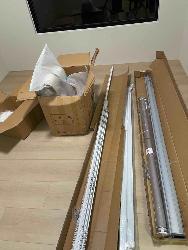 窗簾安裝維修案件圖片