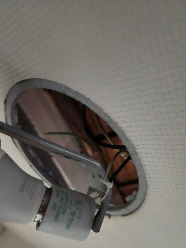 燈具維修案件圖片