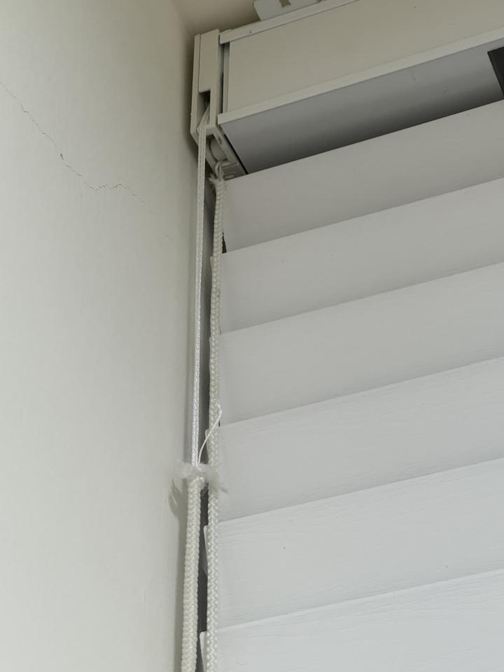 窗簾安裝維修案件圖片