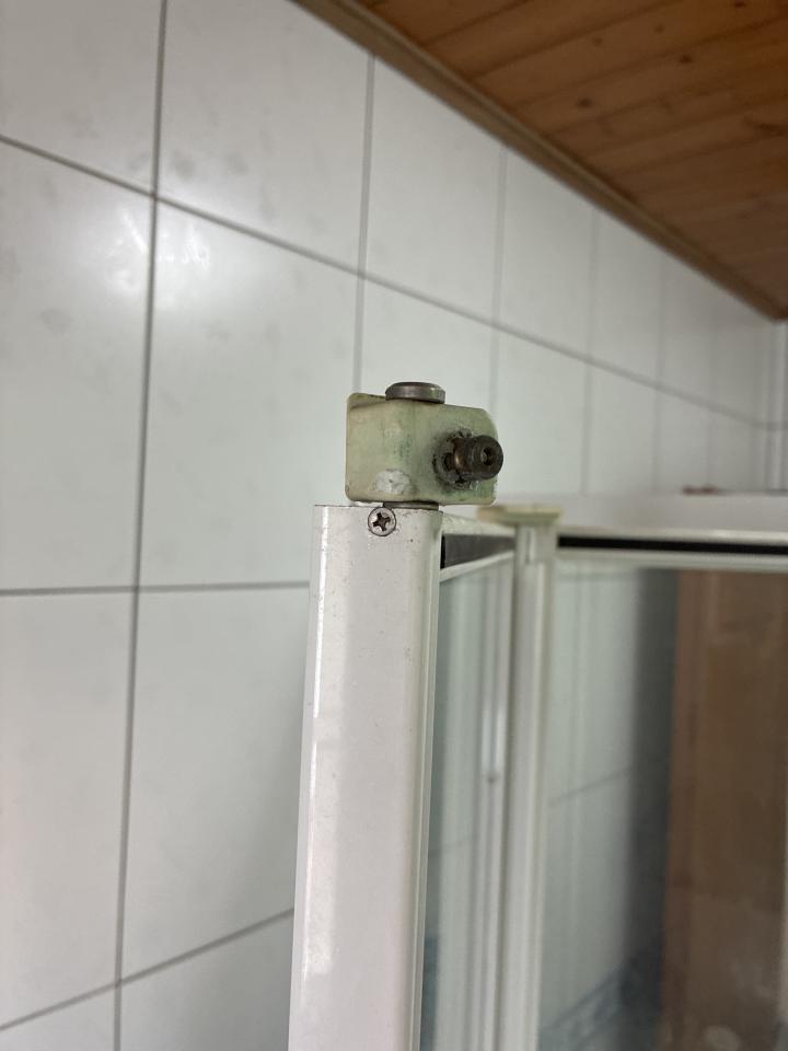 浴室門案件圖片