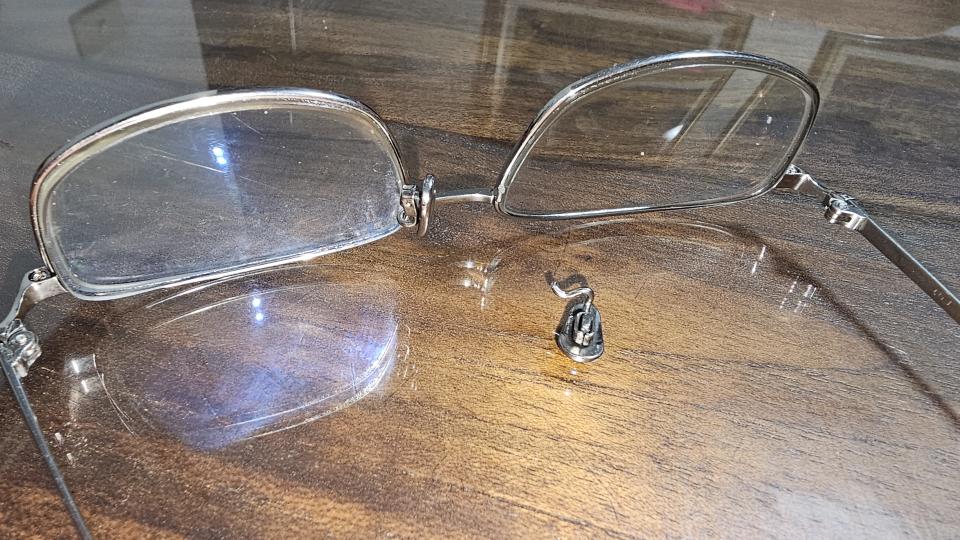 眼鏡維修案件圖片