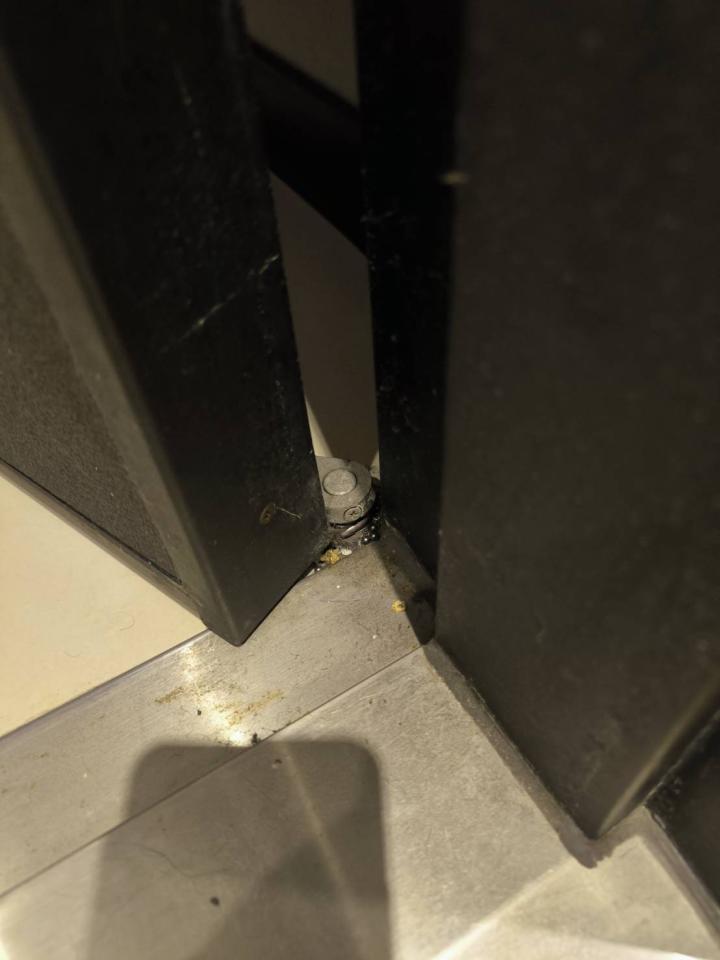 門片維修案件圖片