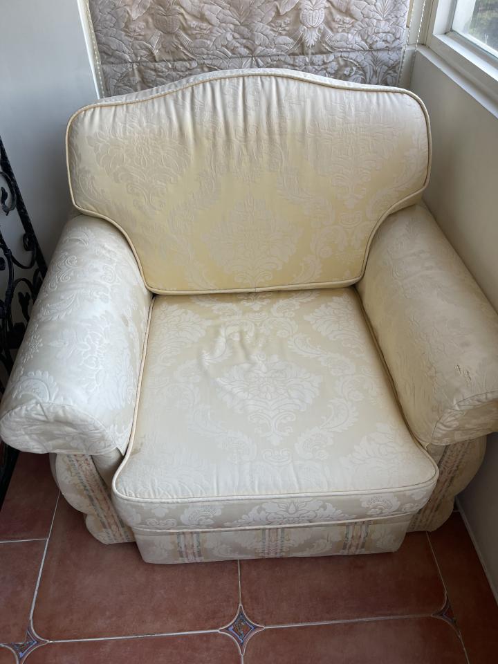 沙發修理案件圖片