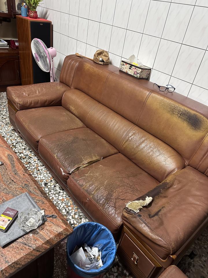 沙發修理案件圖片