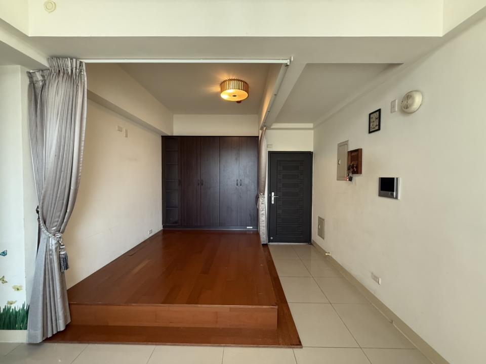 地板拋光打蠟案件圖片