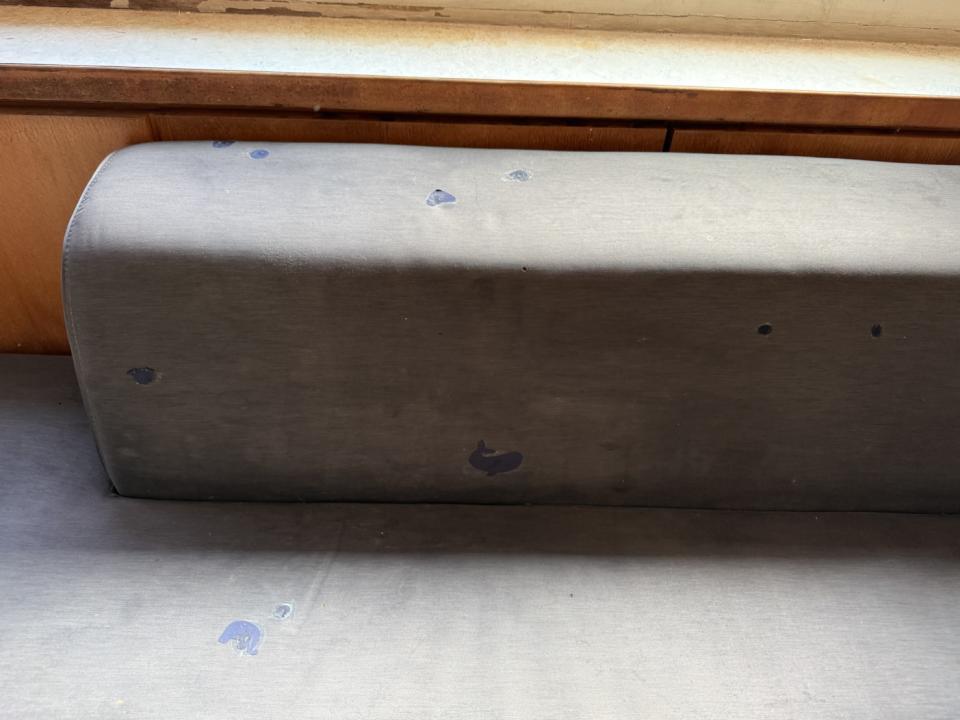 沙發修理案件圖片