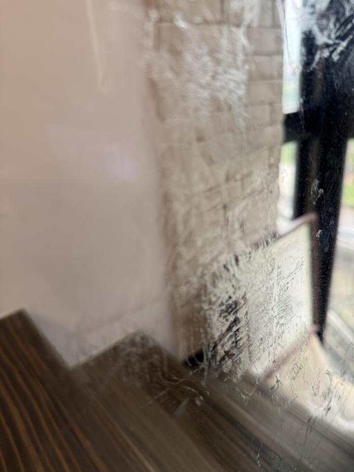 玻璃清潔案件圖片