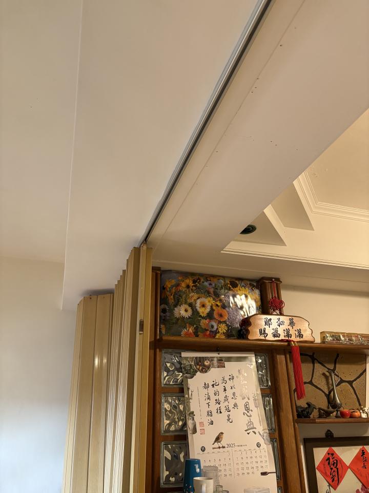 窗簾安裝維修案件圖片