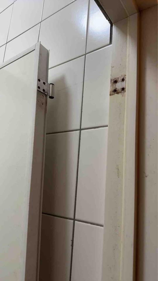 門片安裝案件圖片