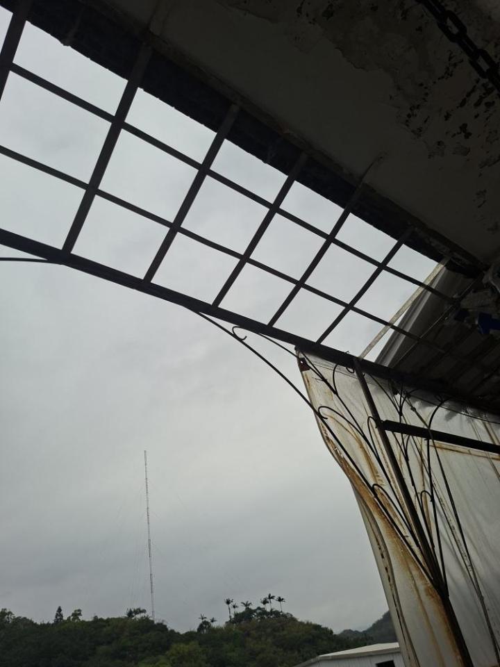 遮雨棚安裝案件圖片