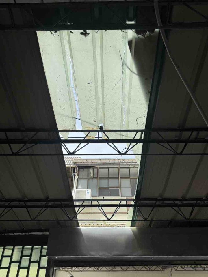 鐵皮屋頂案件圖片