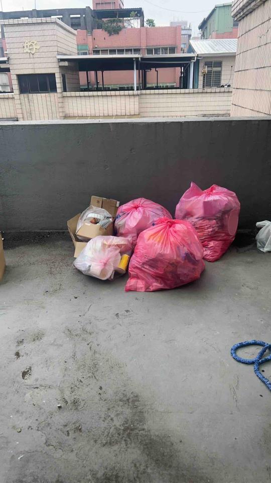 代收垃圾案件圖片