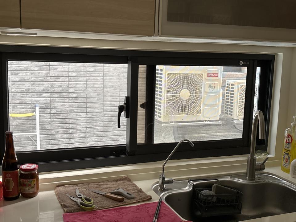 玻璃清潔案件圖片