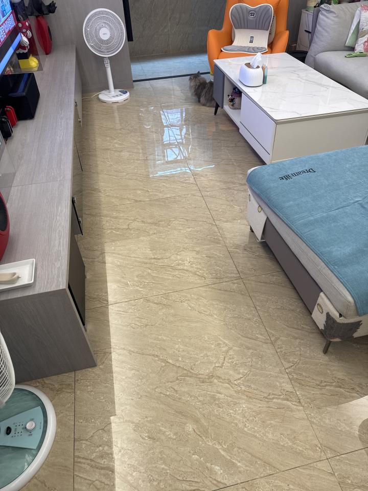 地板拋光打蠟案件圖片