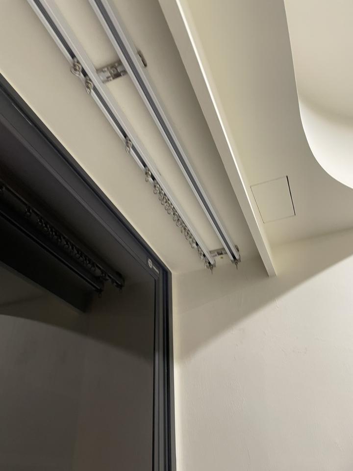 窗簾安裝維修案件圖片