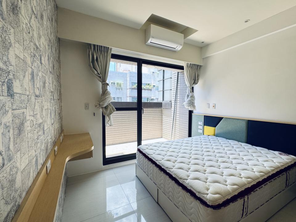 窗簾安裝維修案件圖片