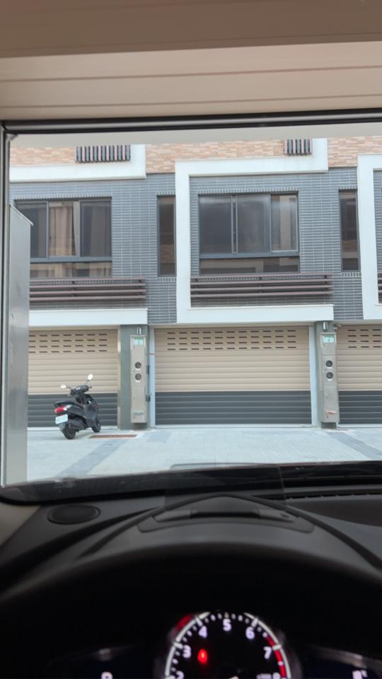 玻璃清潔案件圖片