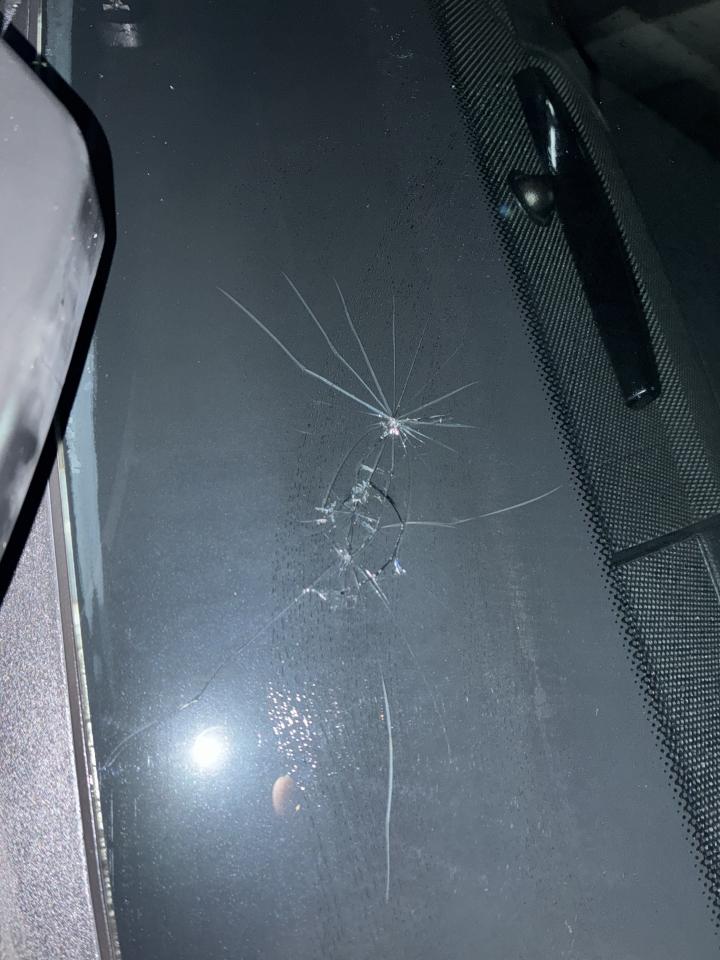 汽車玻璃修補案件圖片